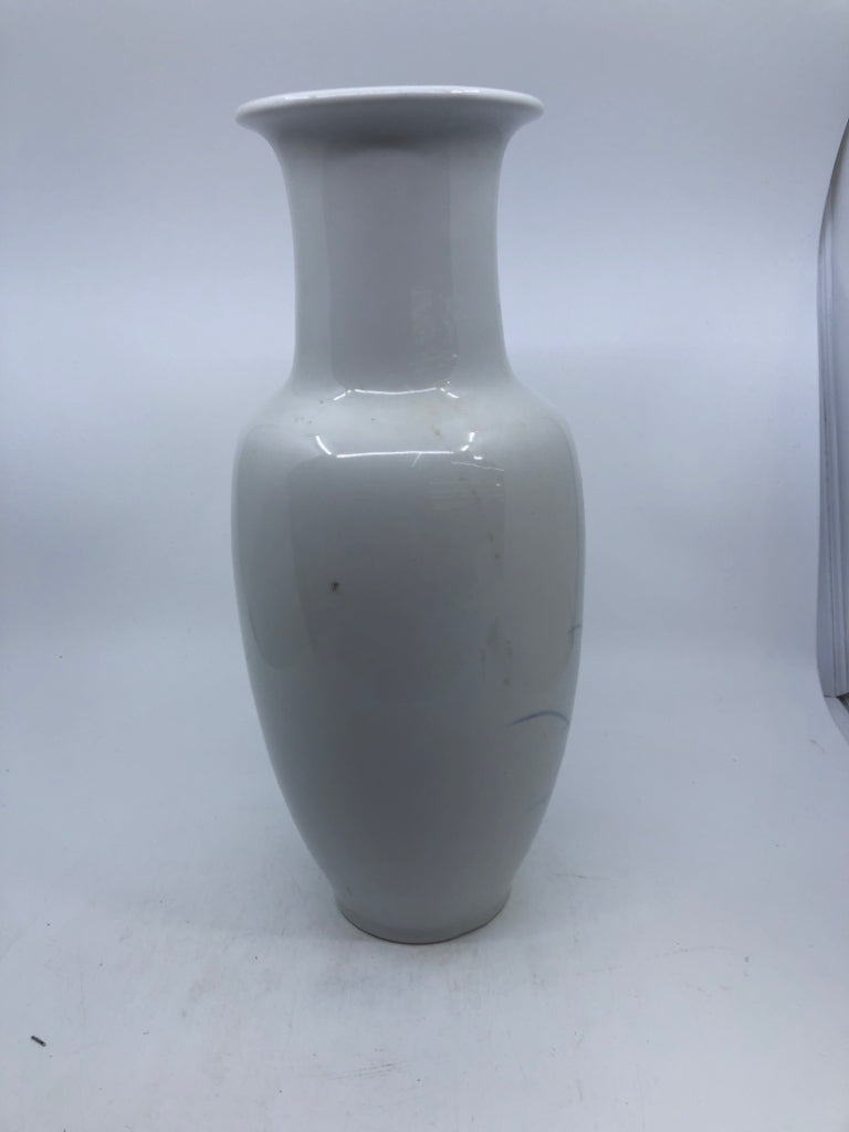 WHITE ASIAN STYLE FLOOR VASE W/ TEXTURE PURPLE+PINK FLOWERS.