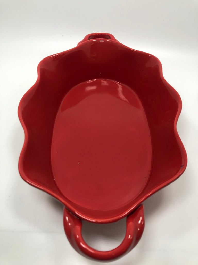 RED WAVY EDGE CASSEROLE DISH.