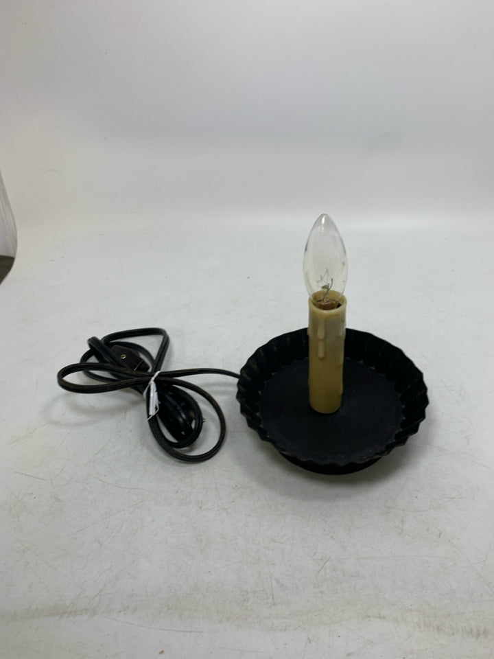 METAL BASE W/ FAUX CANDLE TABLE LAMP.