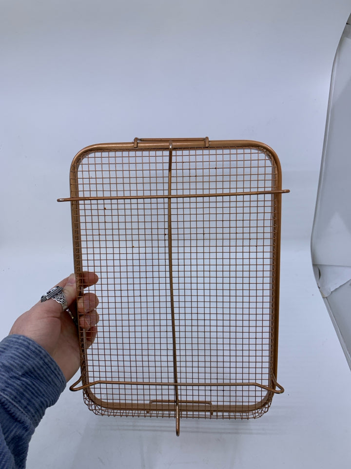 COPPER MESH FOOTED FRYING BASKET.