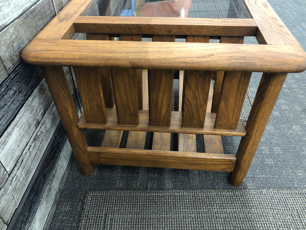 DARK STAINED WOOD SIDE TABLE W/ BUILT IN MAG RACK BLACK GLASS INSERT MERSMAN.