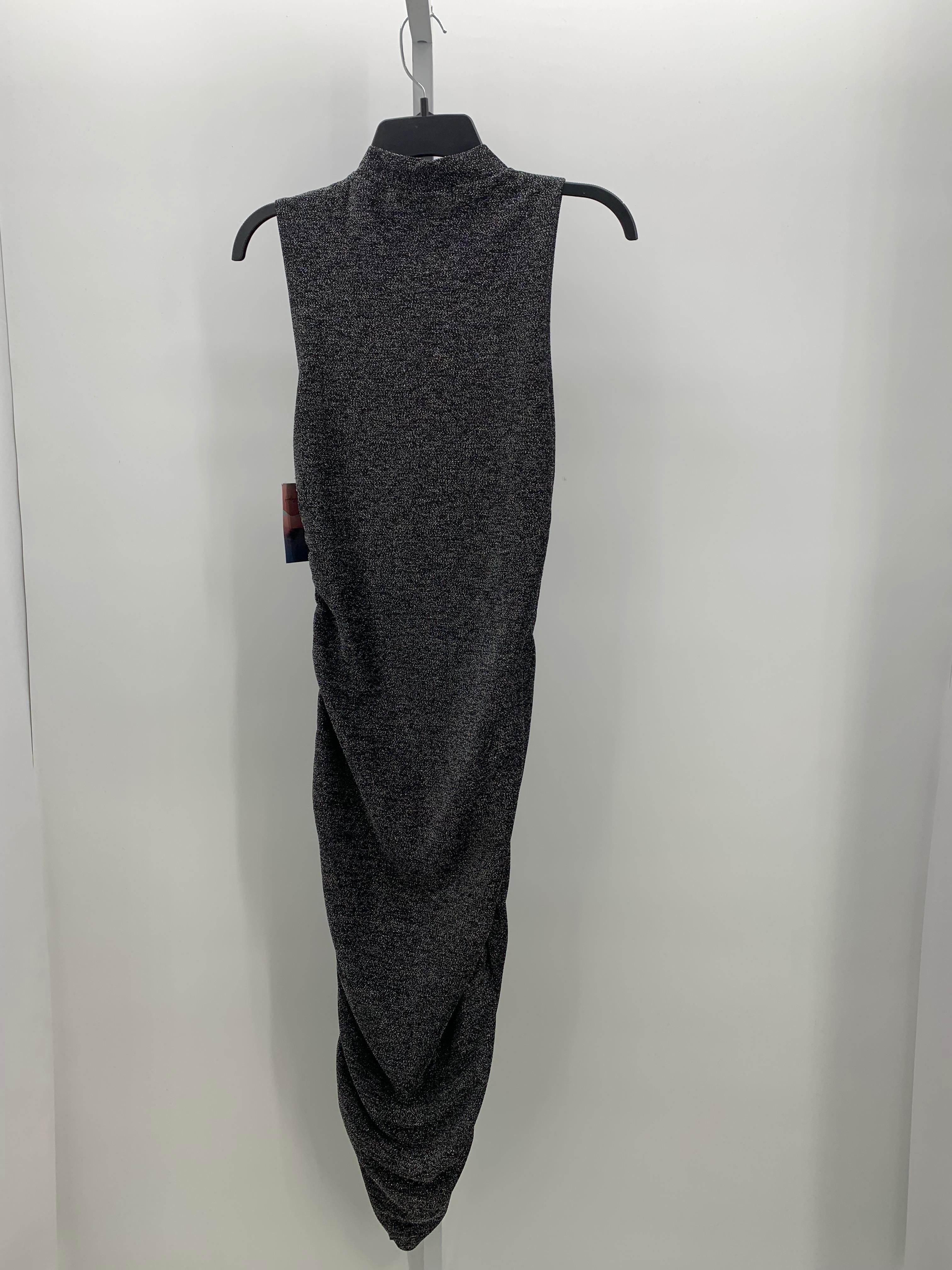 Size Large Misses Sleeveless Dress
