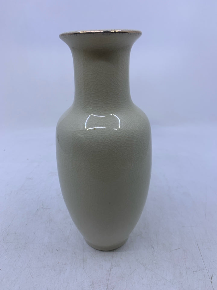 IVORY CRACKLE VASE W/ COLORFUL BOUQUET.