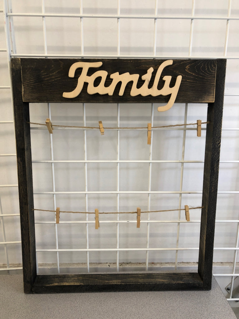 DARK DISTRESSED WOOD "FAMILY" WALL HANGING.
