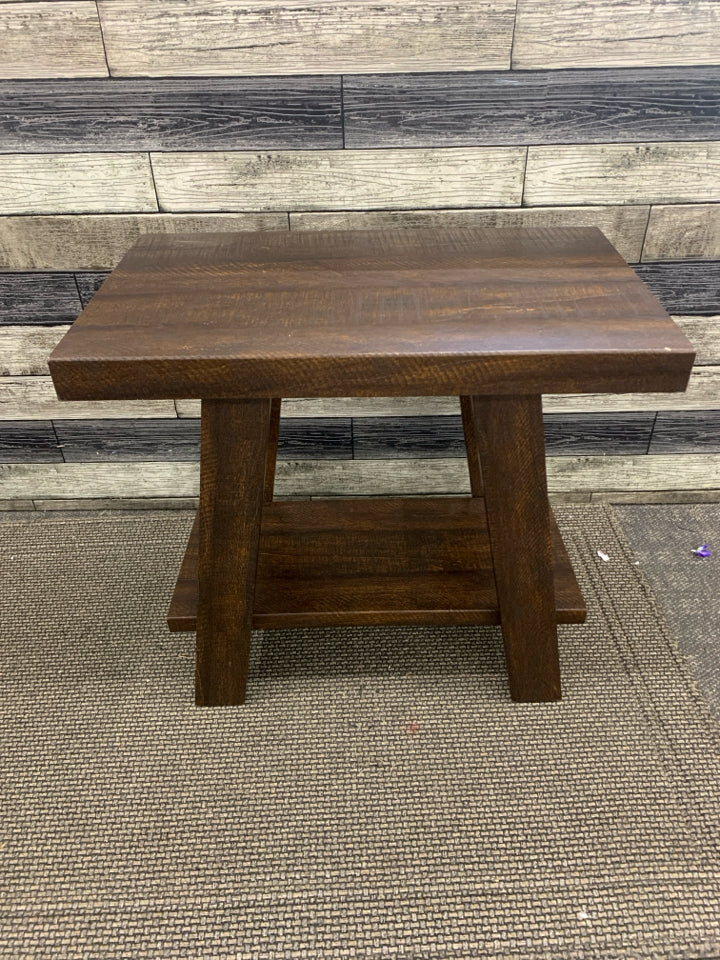 2-TIER DARK BROWN A-FRAME SIDE TABLE.