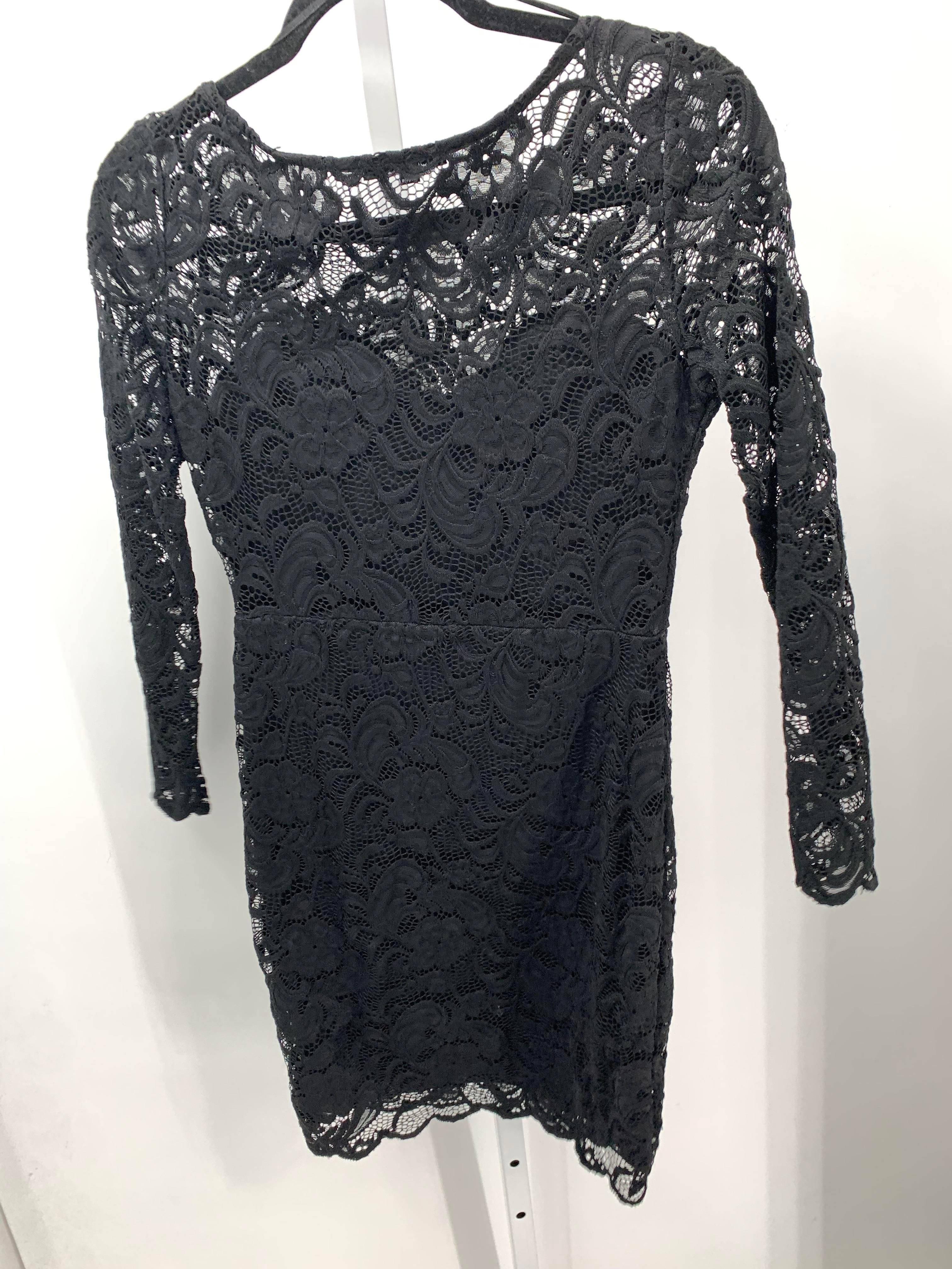 Ambiance Size Medium Juniors Long Sleeve Dress