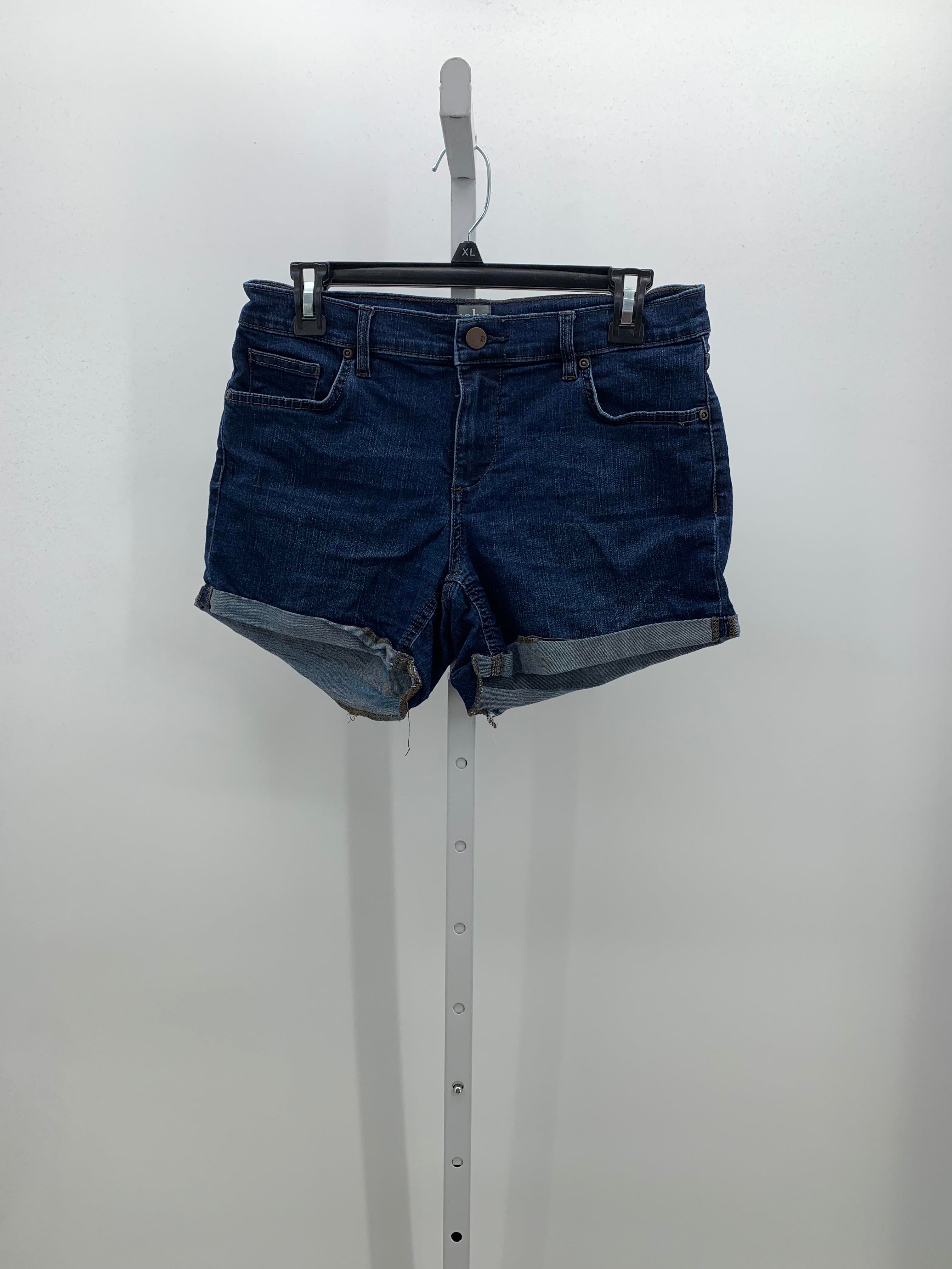 Soho Size 4 Misses Shorts