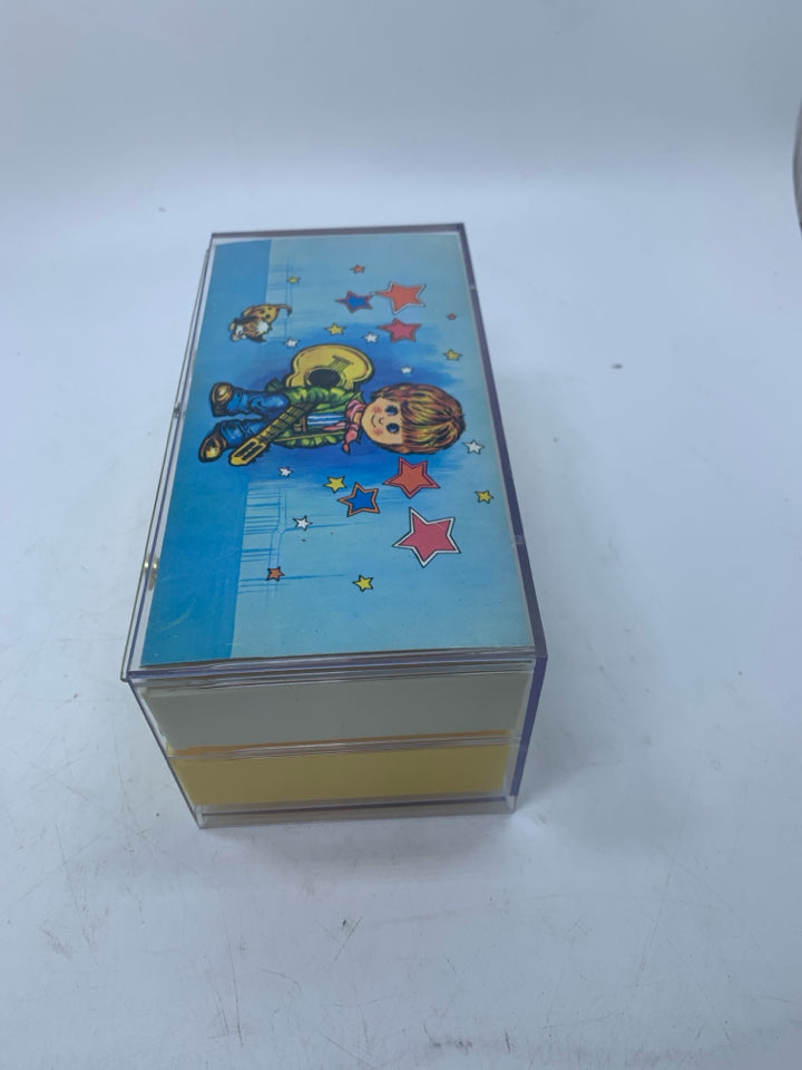 VTG PLASTIC 5 DRAWER KIDS JEWELRY BOX W/ BOY HOLDING GUITAR BRITISH DESIGN REGIS