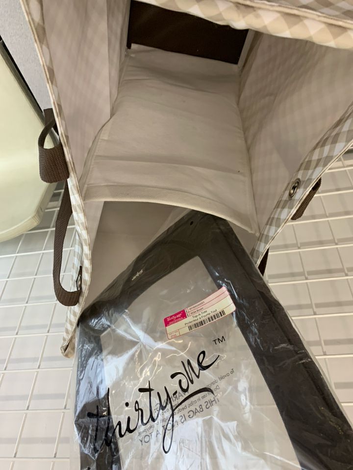 JUMBO STORAGE CARRYING BAG W/LID - THIRTY ONE.