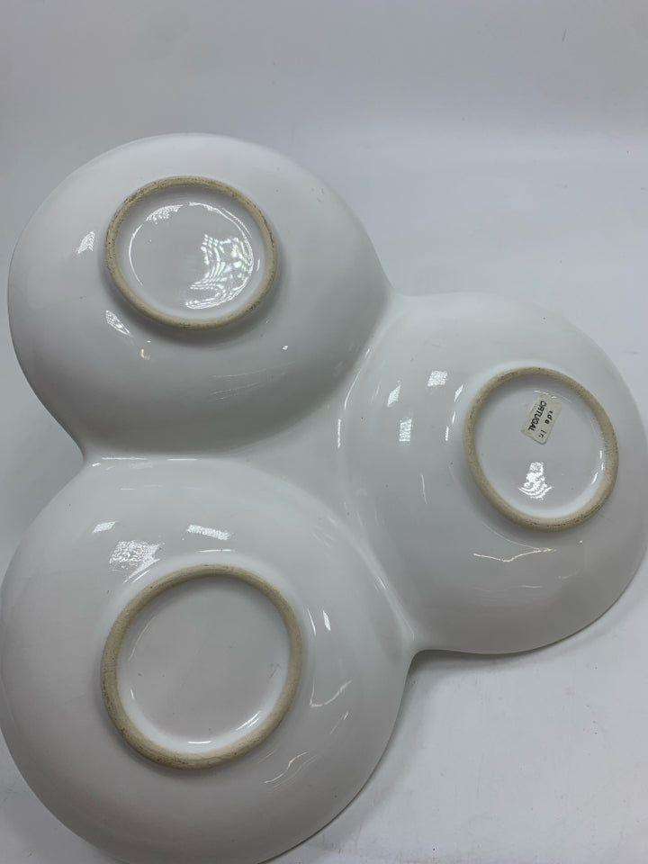 VTG CERAMIC DIVIDED SERVING DISH W/PEACH & GREEN LEAVES.