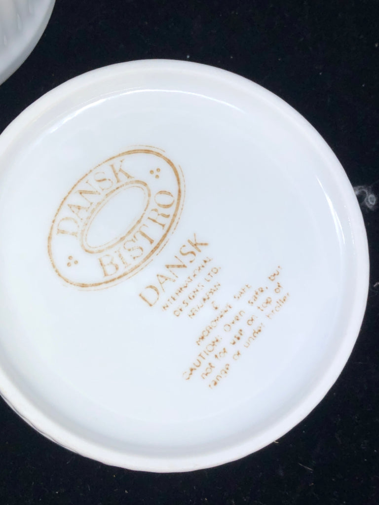 3 WHITE SMALL BAKING DISHES.