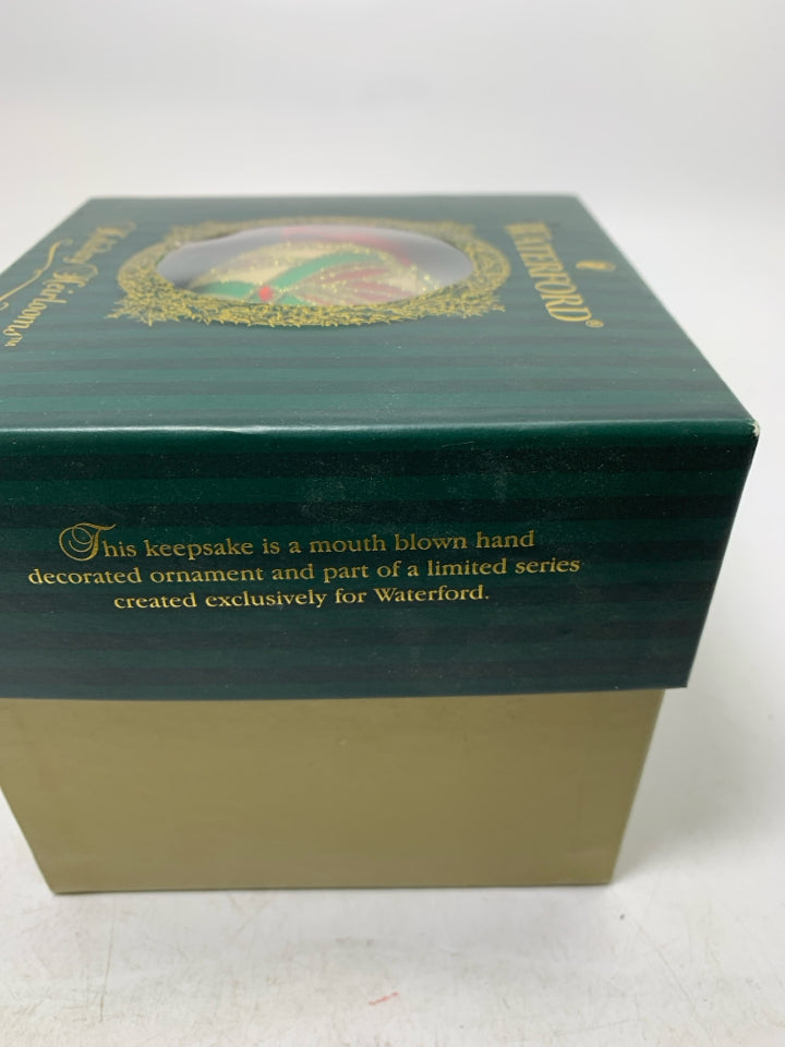 IN BOX WATERFORD CRYSTAL FESTIVE CRYSTAL BALL ORNAMENT GOLD RED & GREEN.