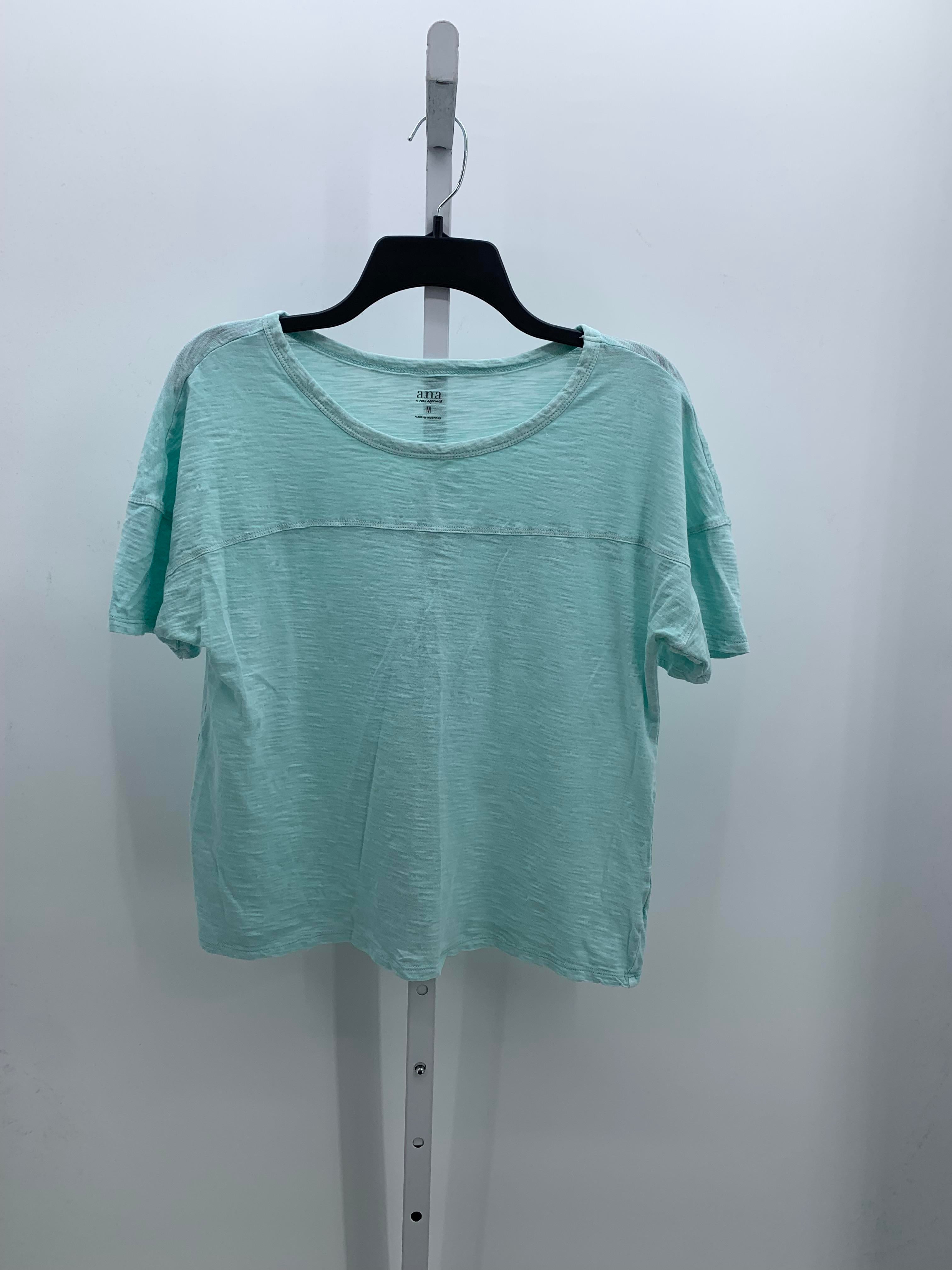 A.N.A. Size Medium Misses Short Sleeve Shirt