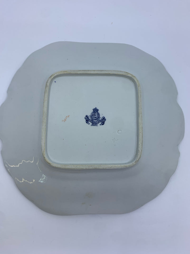 WHITE,BLUE,GOLD PATTERN CERAMIC SERVING DISH.