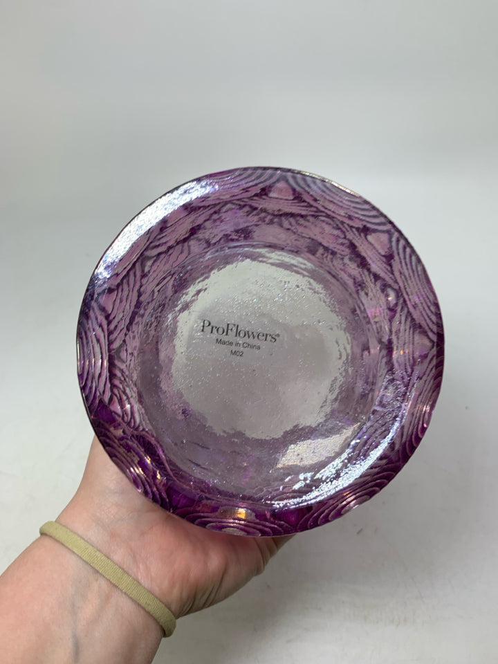 PURPLE VASE W/ EMBOSSED CIRCLES.