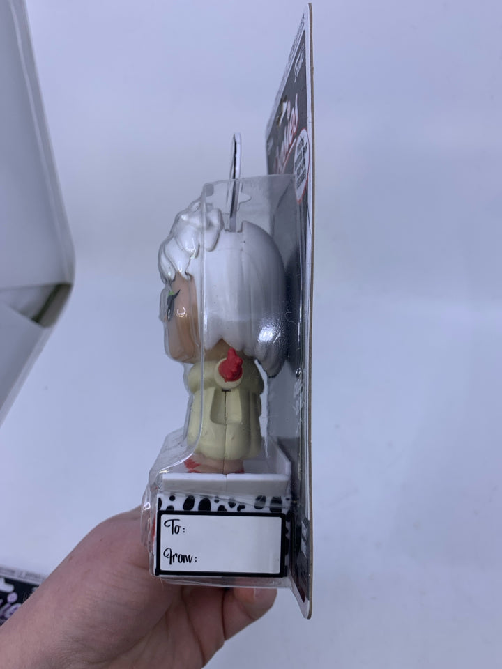 NIB CRUELLA DE VIL FUNKO POPSIES.