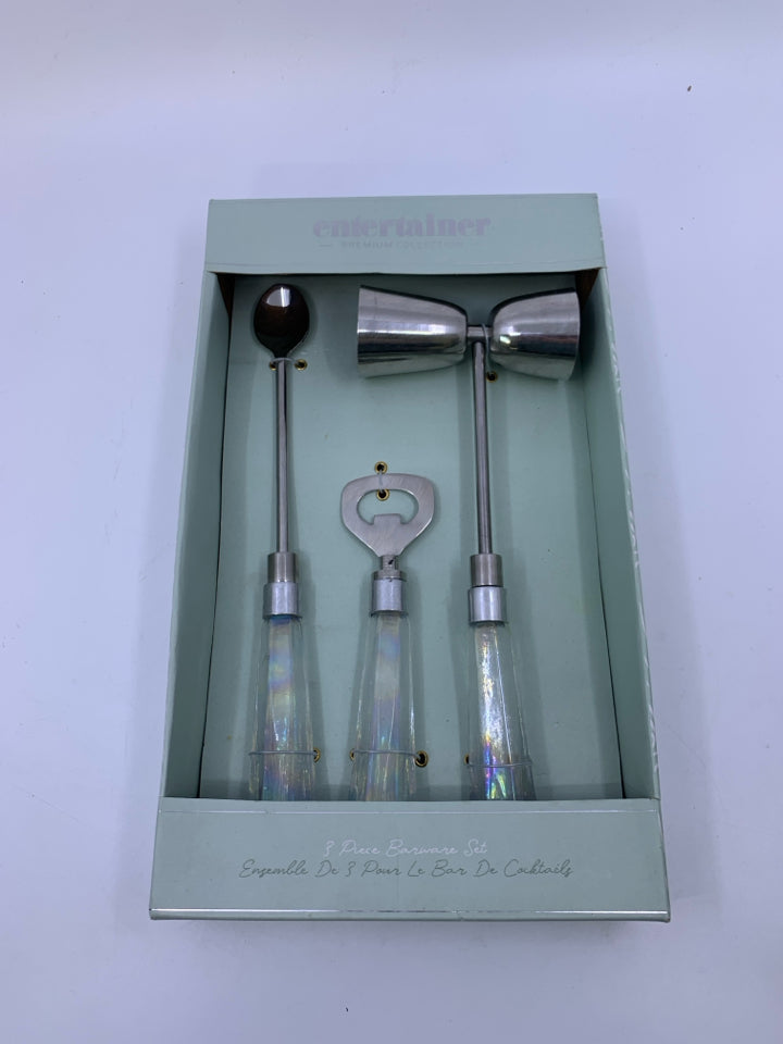 NIB 3 PC BAR WARE SET.