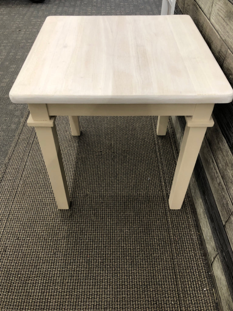 DISTRESSED WHITE TOP CREAM LEGS SIDE TABLE.