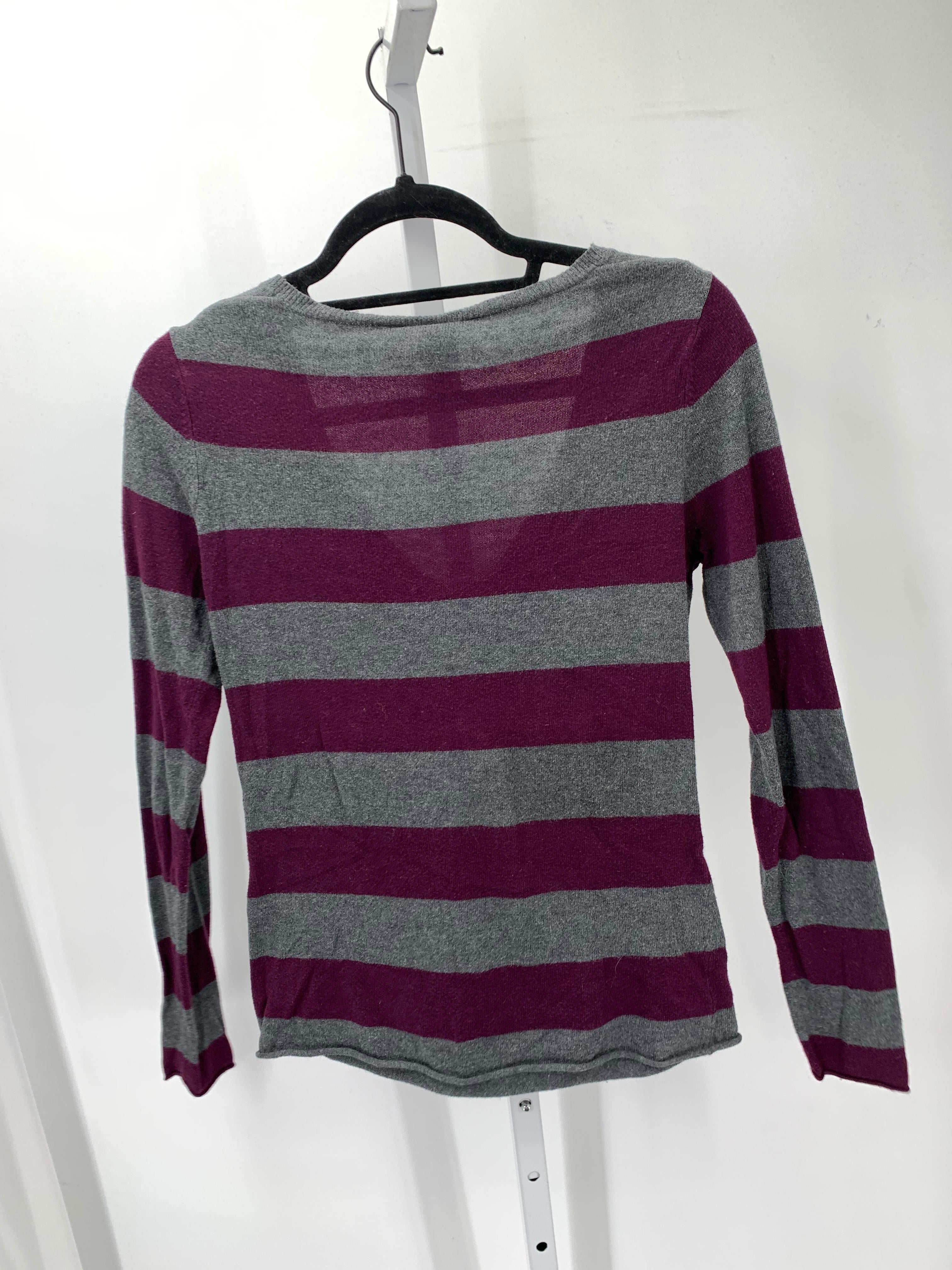 Gap Size Small Misses Long Slv Sweater