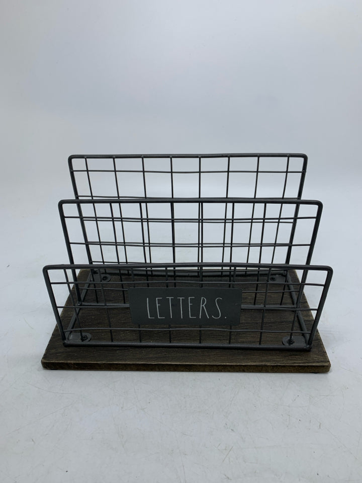 METAL LETTERS 2 SLOT FILE.