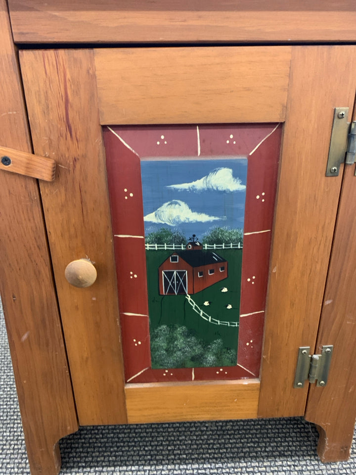 SMALL WOOD CABINET W/ PAINTED RED BARN ON DOOR PRIMITIVE STYLE.