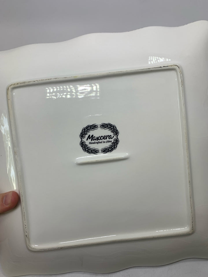 SQUARE CERAMIC PUMPKIN SERVING PLATE.