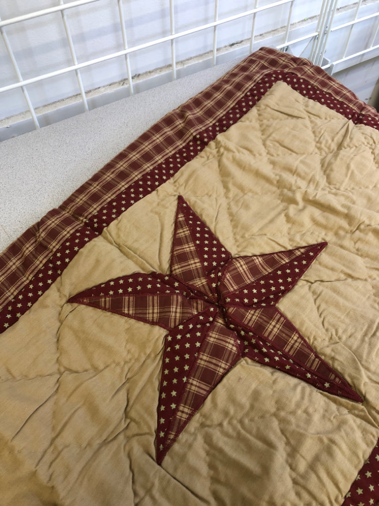 QUILTED STURBRIDGE PATCH STAR SHAM PARK DESIGNS.