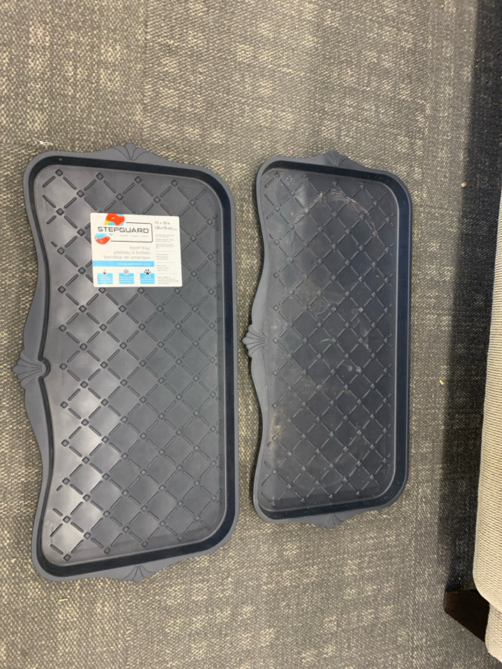 2 NIP STEP GUARD BOOT TRAY.