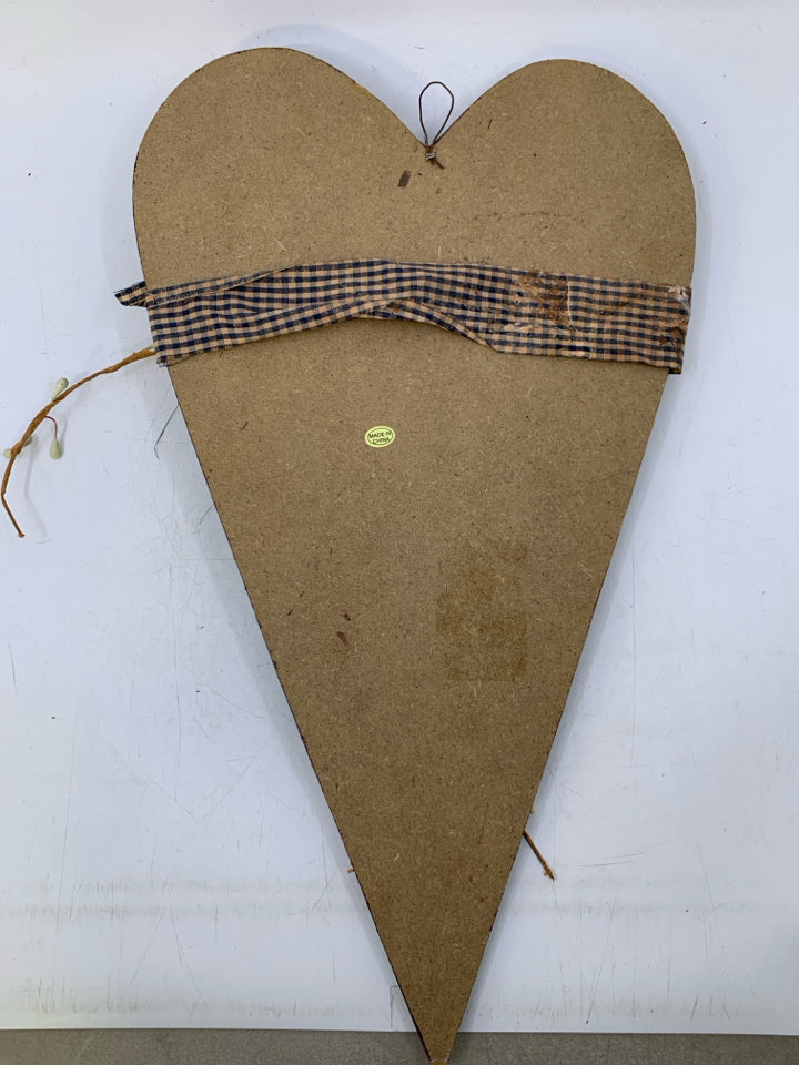 LARGE HEART WITH RIBBON & BELLS.