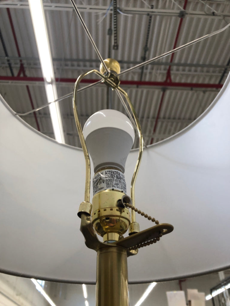 TALL GOLD FLOOR LAMP.