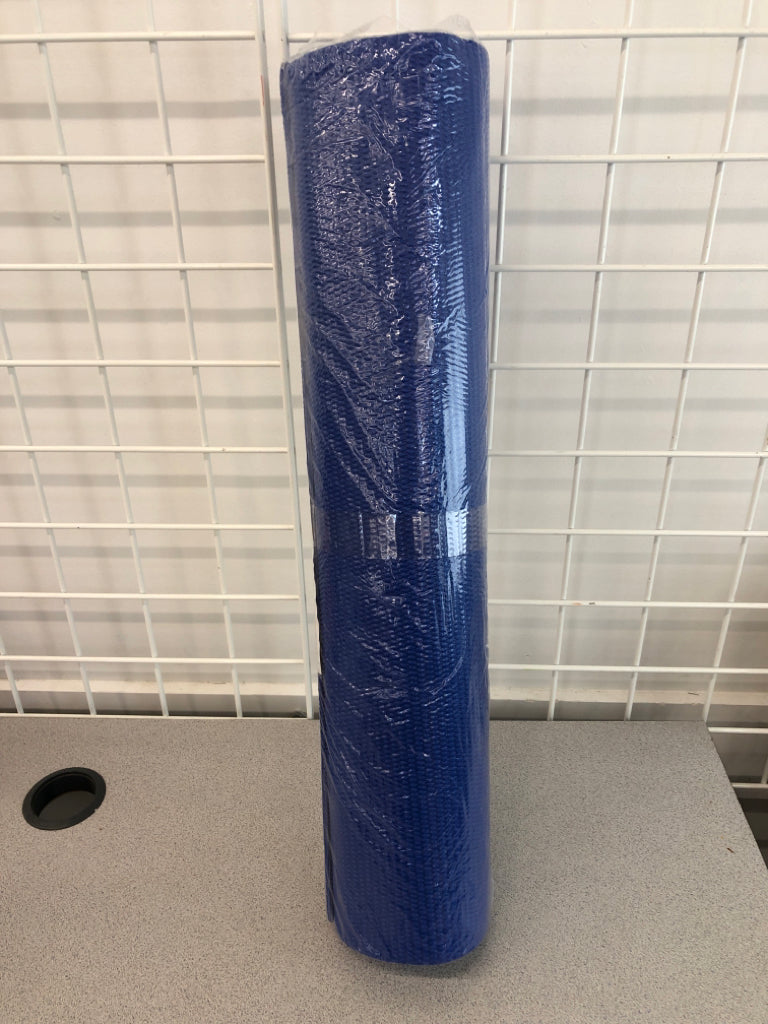 NIP BLUE FITNESS MAT.