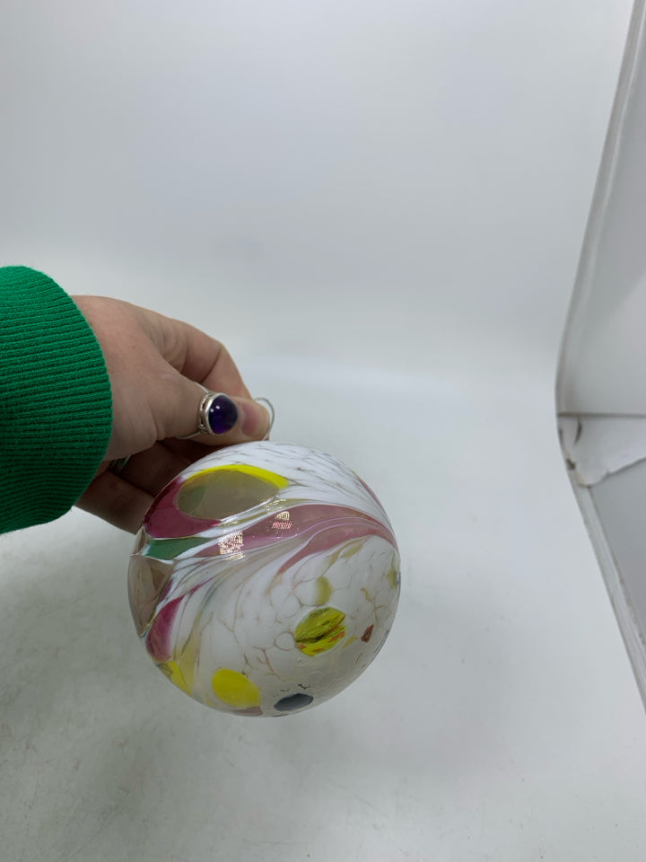 BLOWN GLASS COLORFUL ORNAMENT.