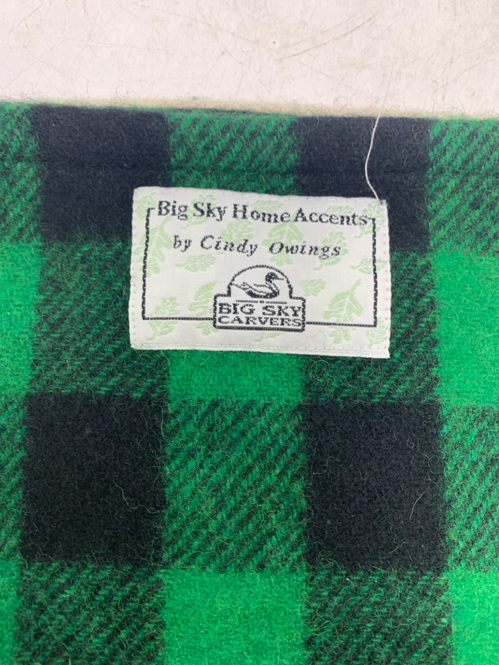 VTG WOOL GREEN PLAID STOCKING W/ STANDING MOOSE .