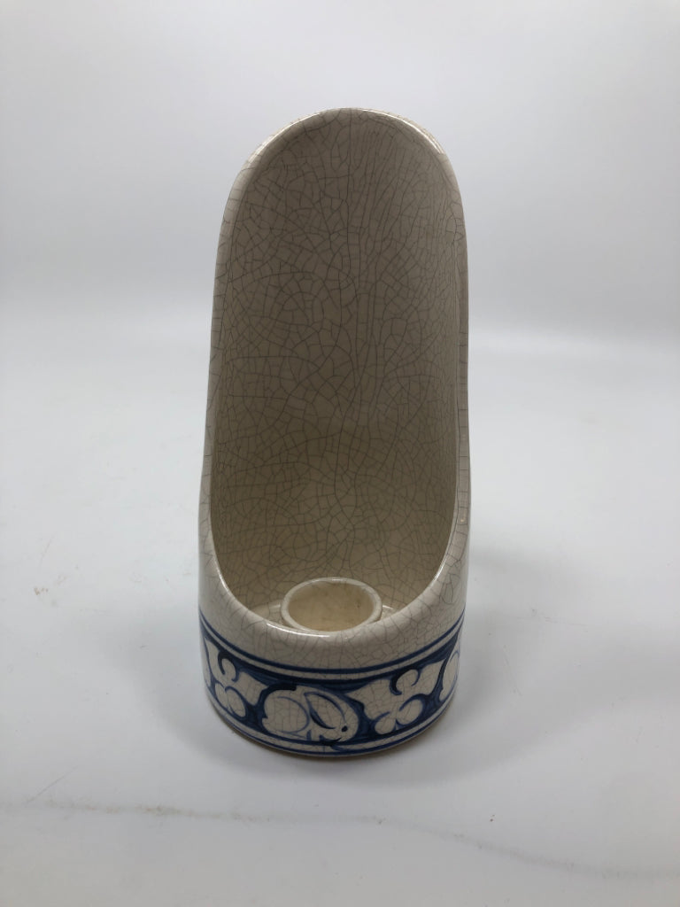 THE POTTING SHED WHITE CANDLESTICK HOLDER W/CRAZING.