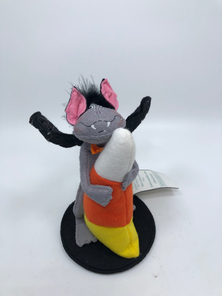 NWT ANNALEE BAT W/CANDY CORN.