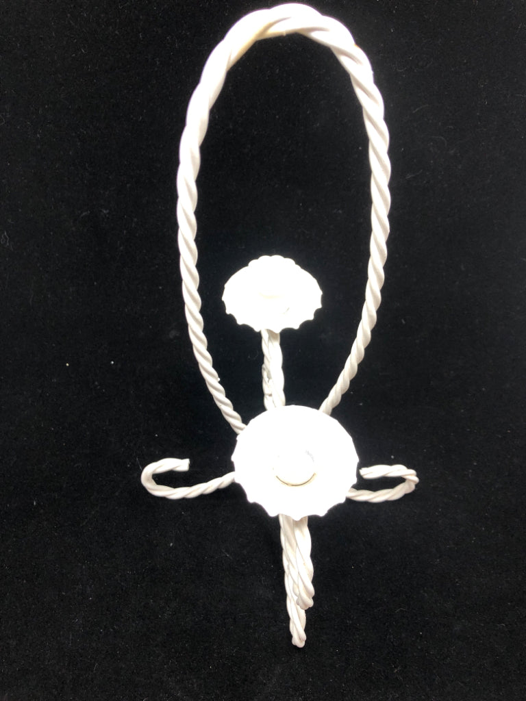 VTG DOUBLE TAPER TWISTED HOLDER.