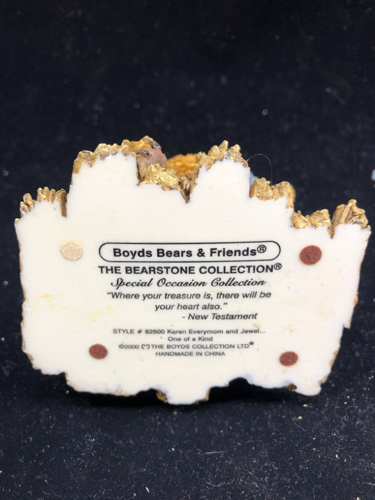 BOYDS BEAR MOM AND DAUGHTER FIGURE.