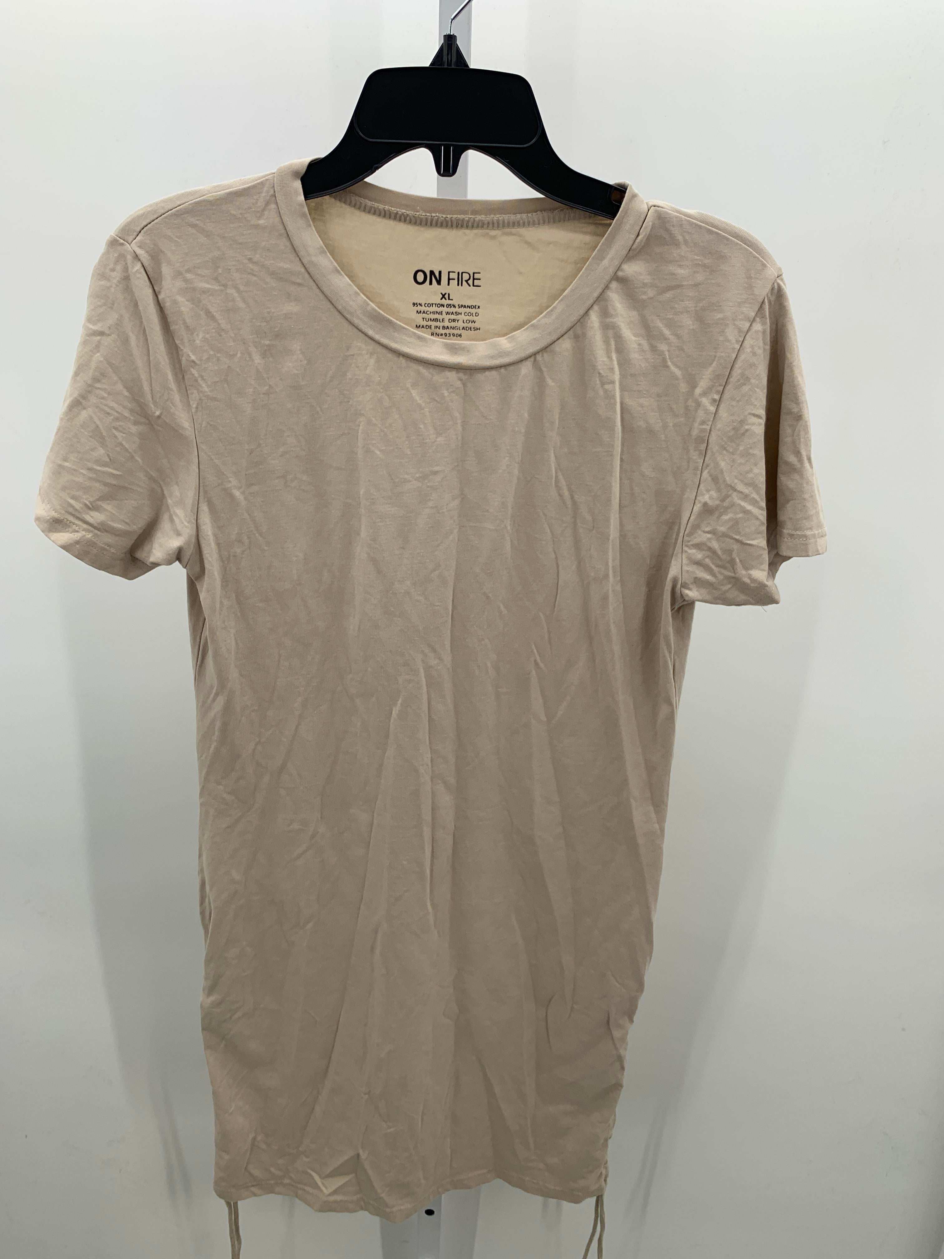 On Fire Size Extra Large Juniors Short Sleeve Dress