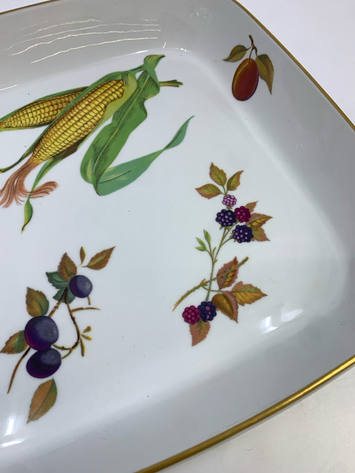EVESHAM GOLD AND SQUARE BUFFET SERVING DISH.