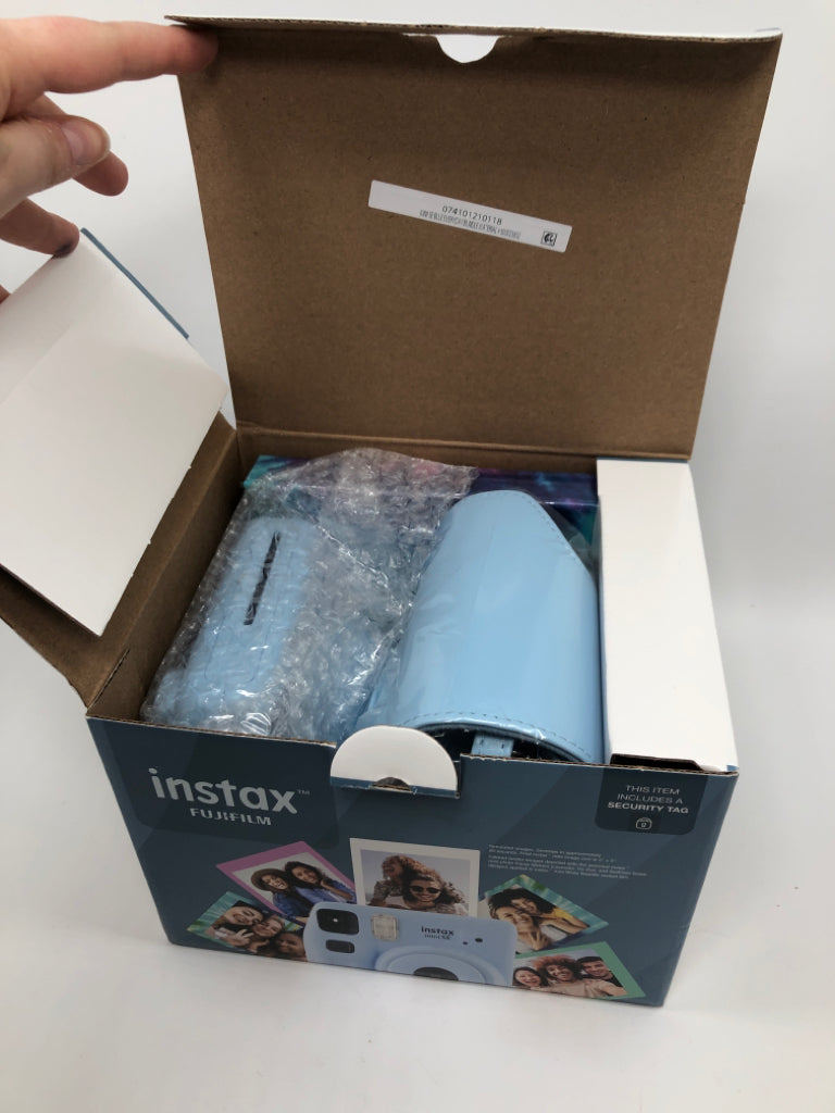 NIB INSTAX MINI SE CAMERA BUNDLE