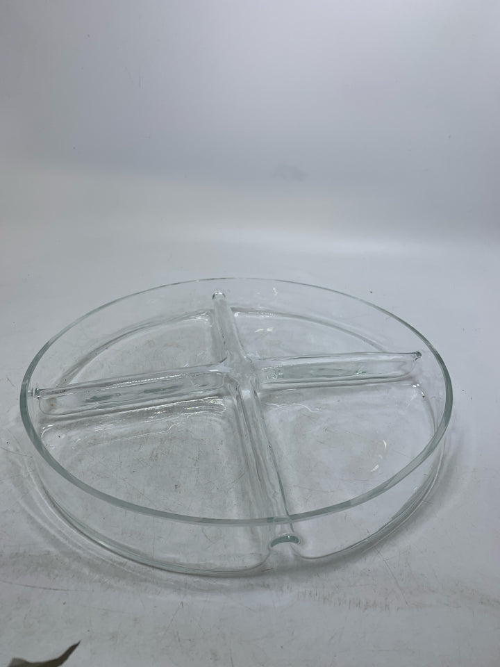 SHALLOW DIVIDED CIRCLE THICK GLASS SERVING PLATTER.