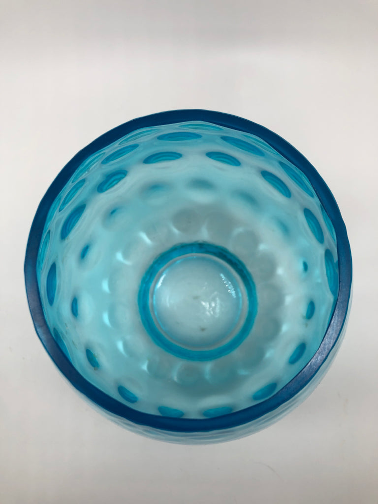BLUE BUBBLE VASE.
