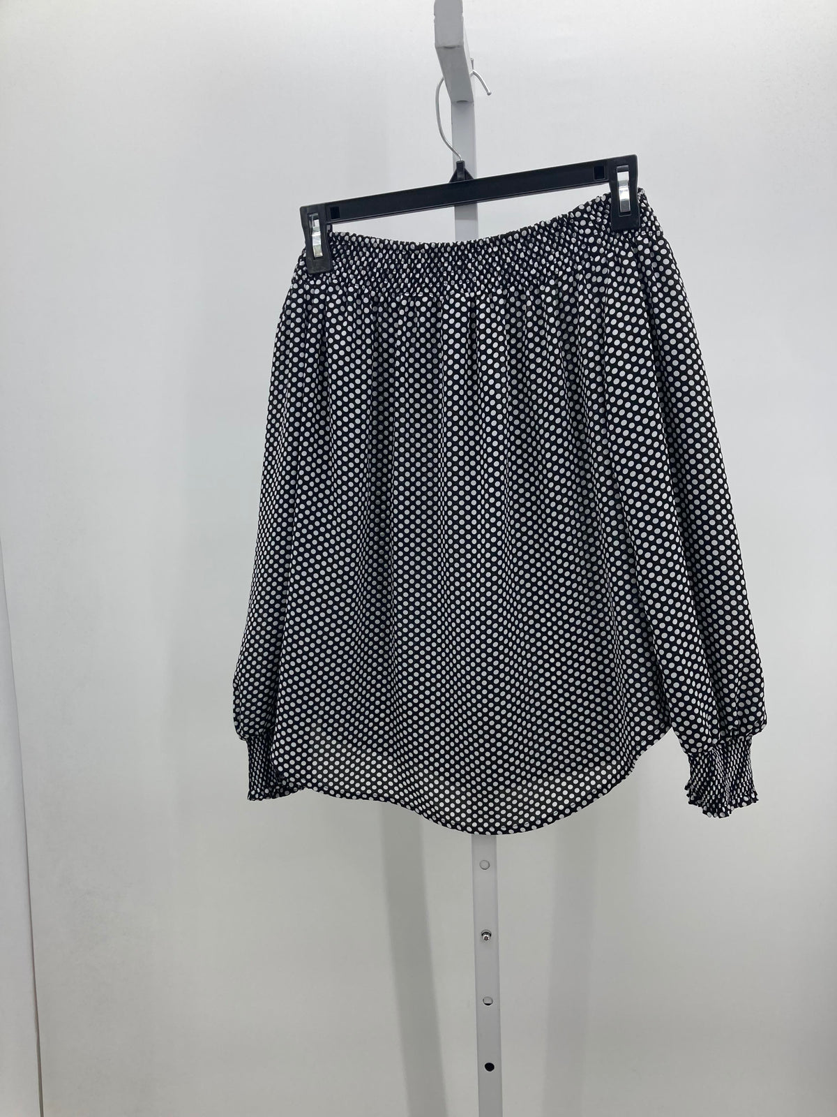 Express Size Medium Misses Long Sleeve Shirt