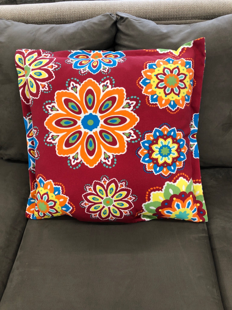 LARGE RED MEDALLION PILLOW.