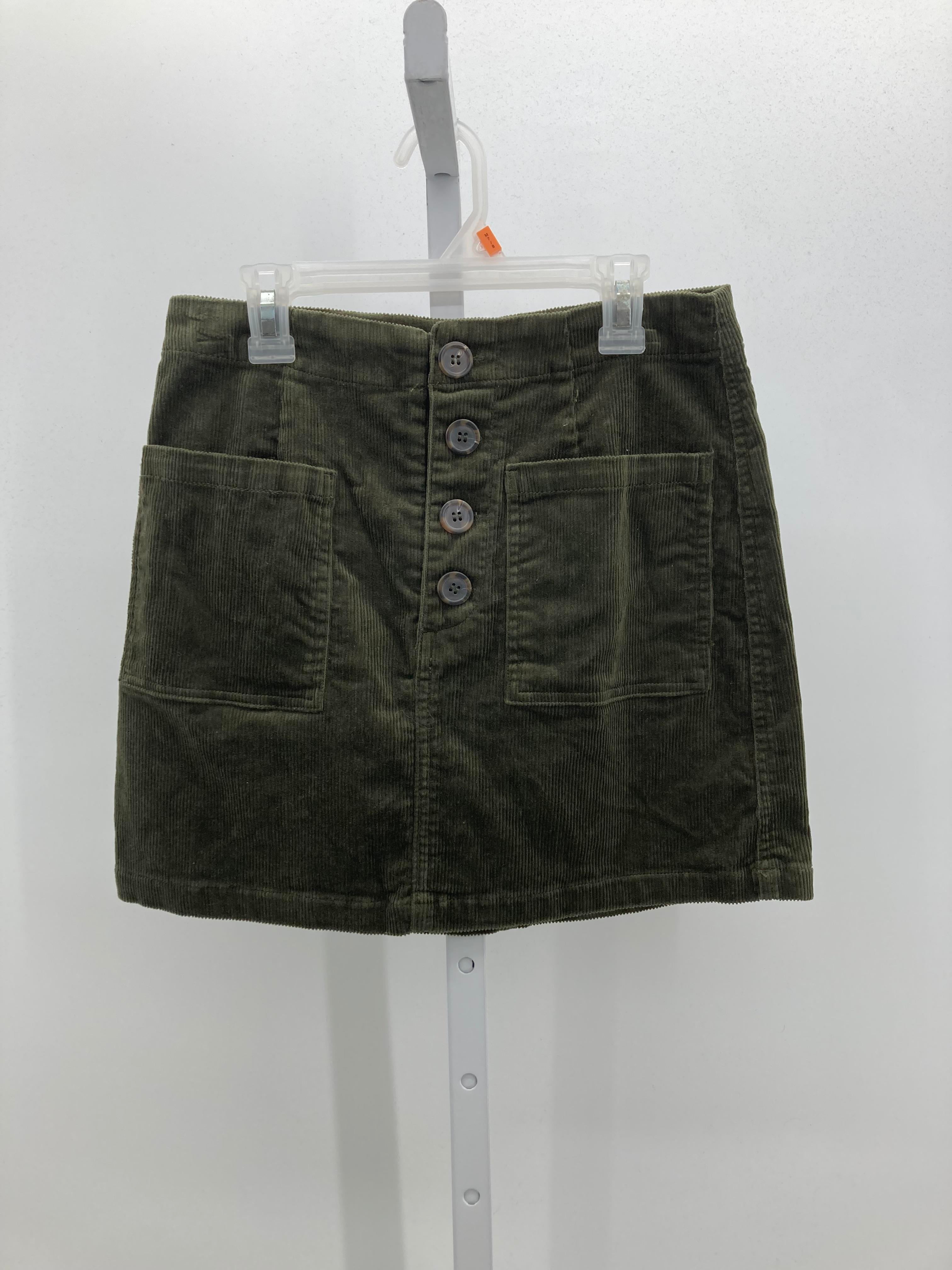Love Tree Size Medium Juniors Skirt