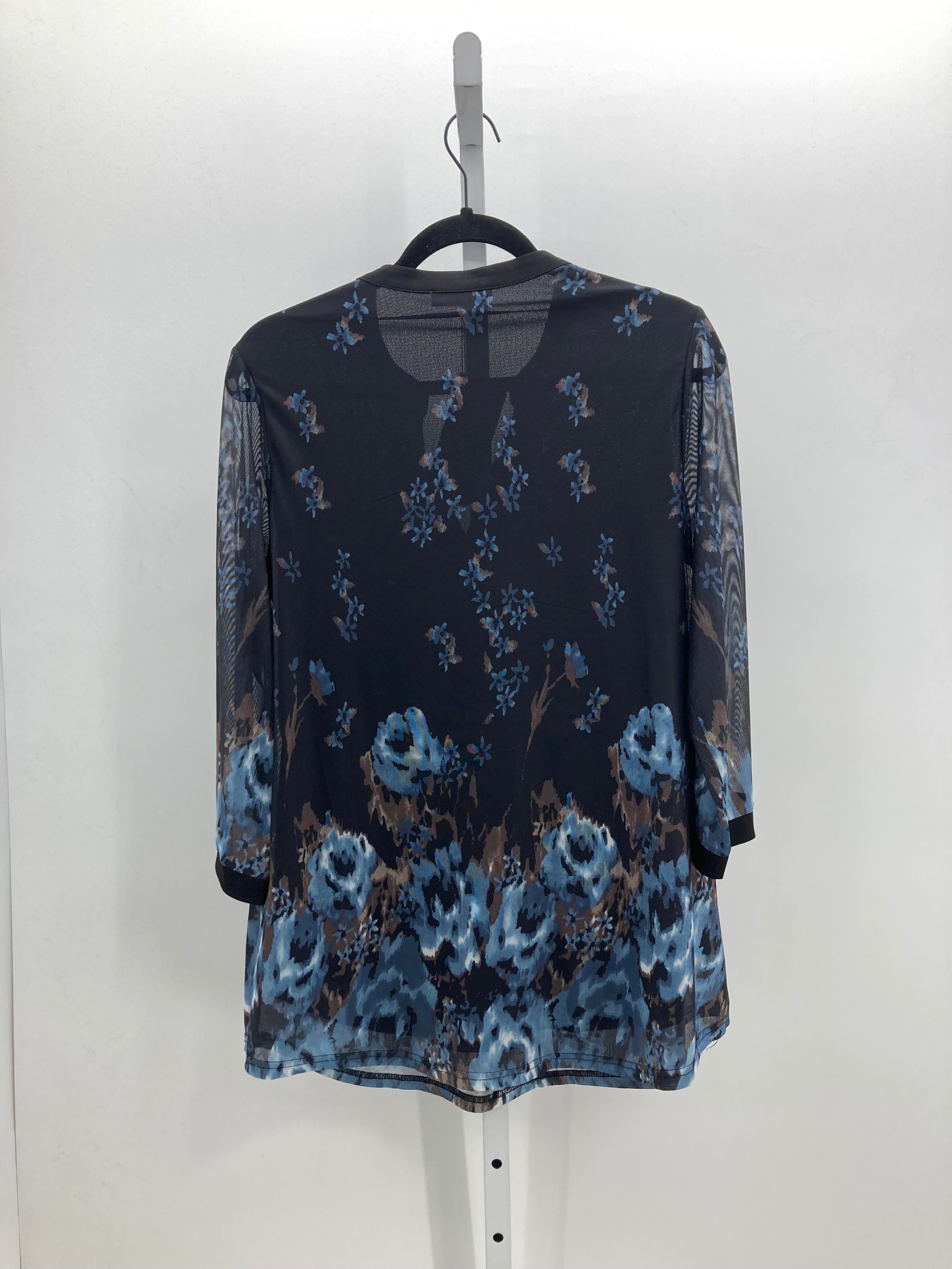 Size Large Misses 3/4 Sleeve Shirt