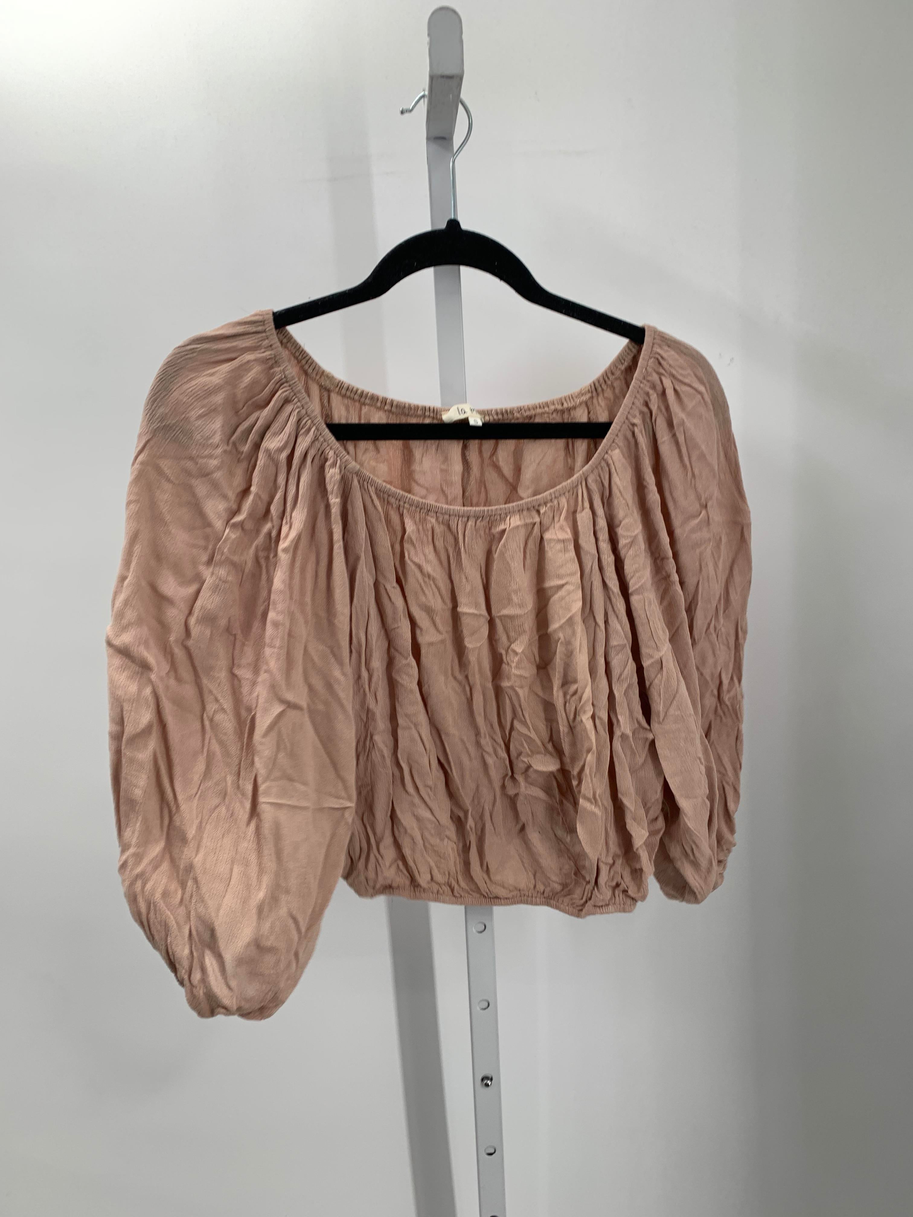 Size Small Juniors Short Sleeve Shirt