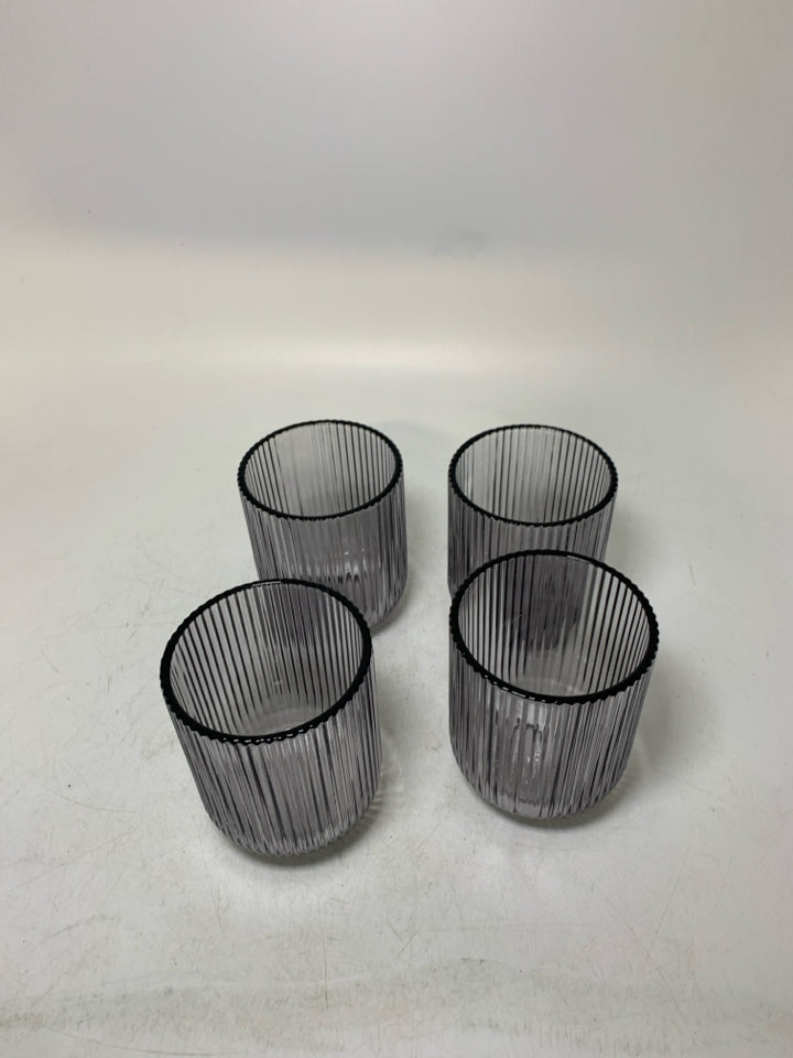 4 SMOKEY RIBBED JUICE GLASSES.