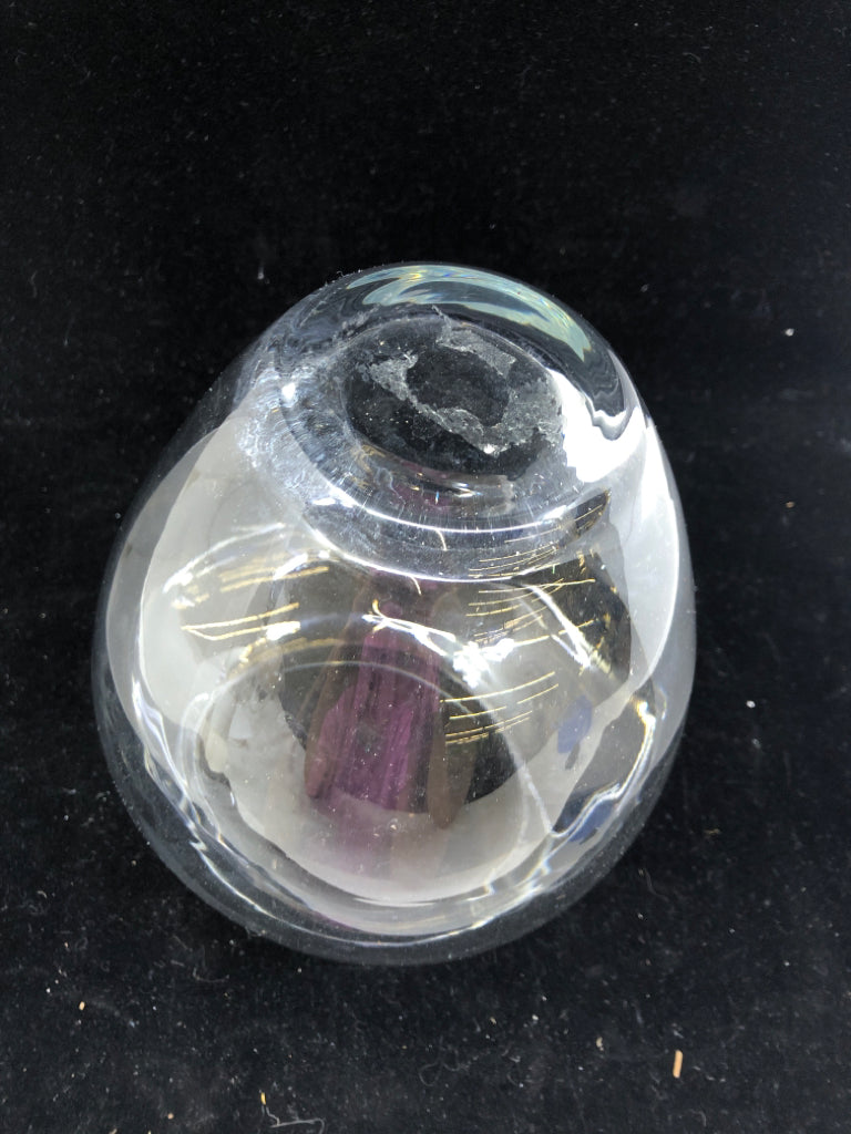 HEAVY COLONY GLASS VASE.