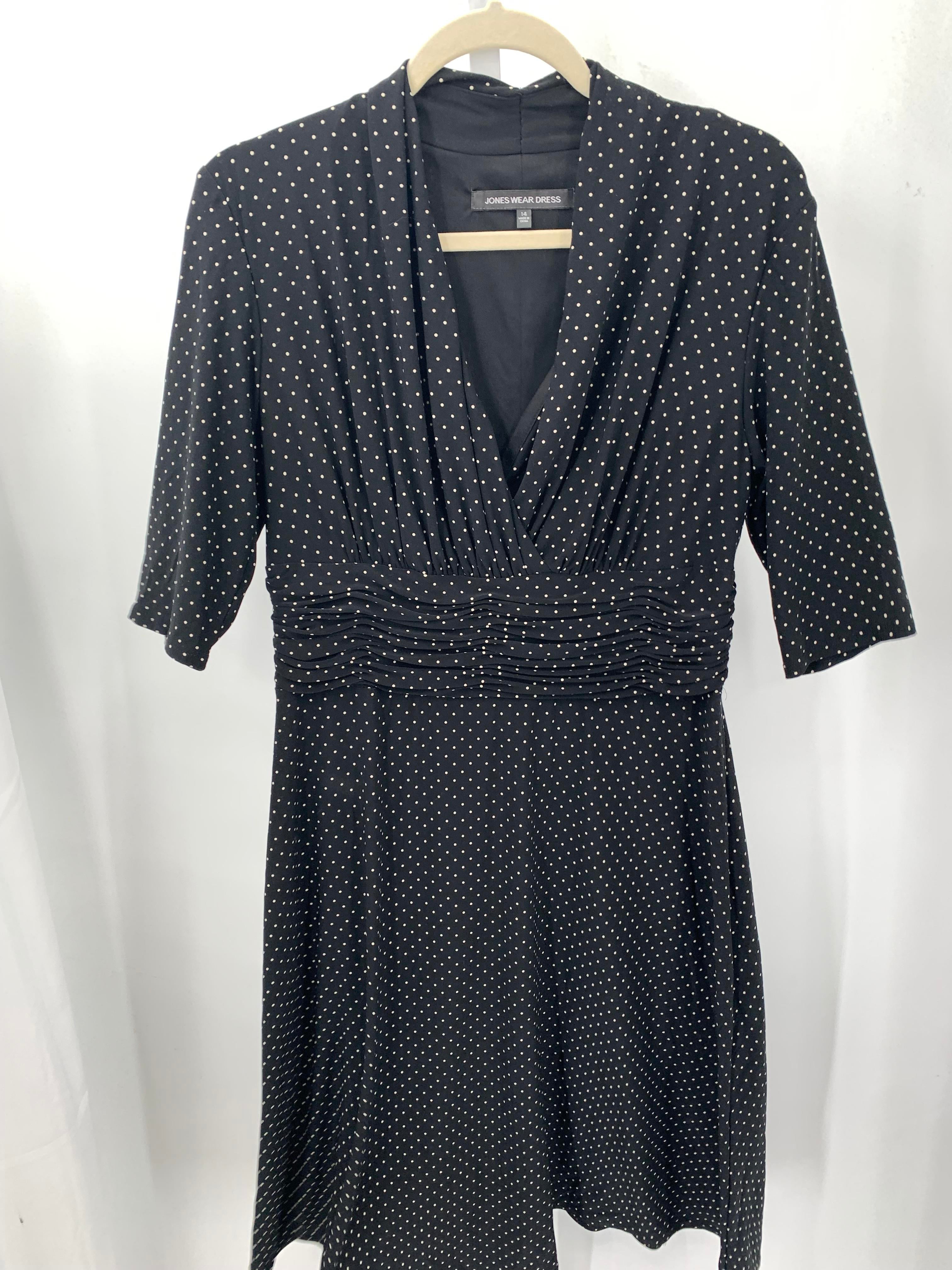 Jones Wear Size 14 Misses Short Sleeve Dress